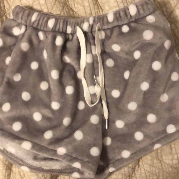 Adorable Matching PJ Set!! - Picture 2 of 4